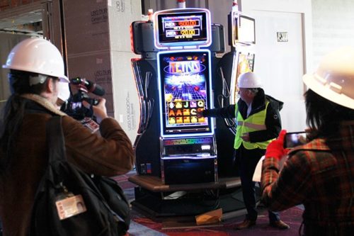 Slot Machines Arrive at Resorts World Catskills